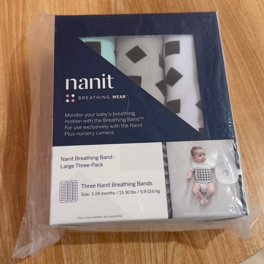 Nanit Smart Sheets and Breathing Band Set - Picture 2 of 4